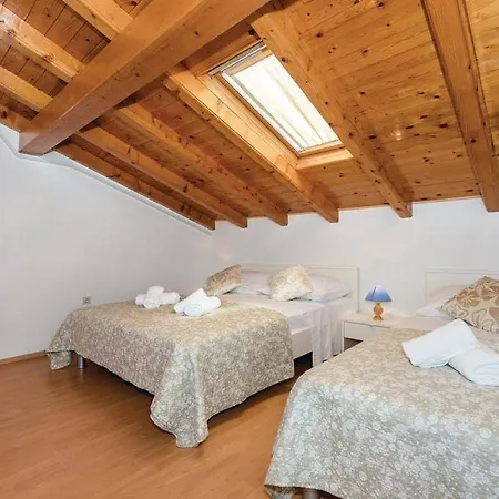 Apartment Apartman Sibenik Sibenik
